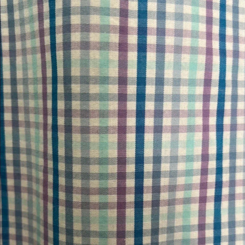 Vineyard Vines Boys L (18) Blue and White Plaid Button-Down Shirt - Picture 4 of 8